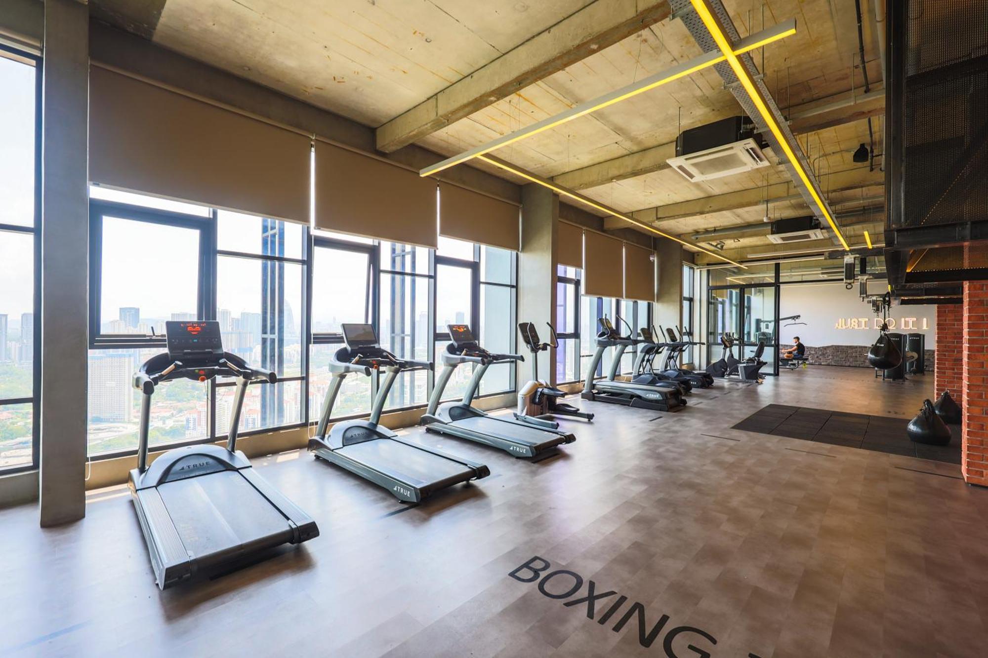 Apartamento Millerz Square By Mykey Kuala Lumpur Exterior foto The gym at the University of Law, Birmingham